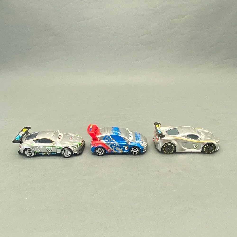 Disney Cars Diecast Lot Silver Nigel Gearsley Raoul CaRoule Shu Todoroki